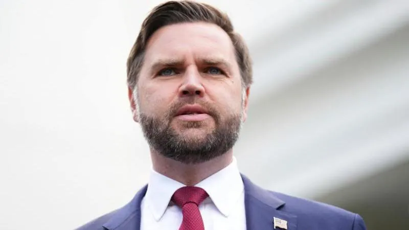 Vance confirme la volonté des États-Unis de poursuivre leurs efforts pour régler le conflit en Ukraine