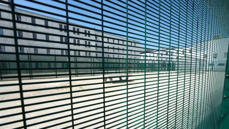 Les premiers détenus suédois transférés en Estonie