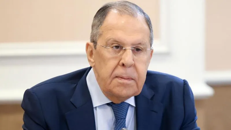 Lavrov : Zelensky a depuis longtemps fait savoir que les élections ne l'intéressent pas