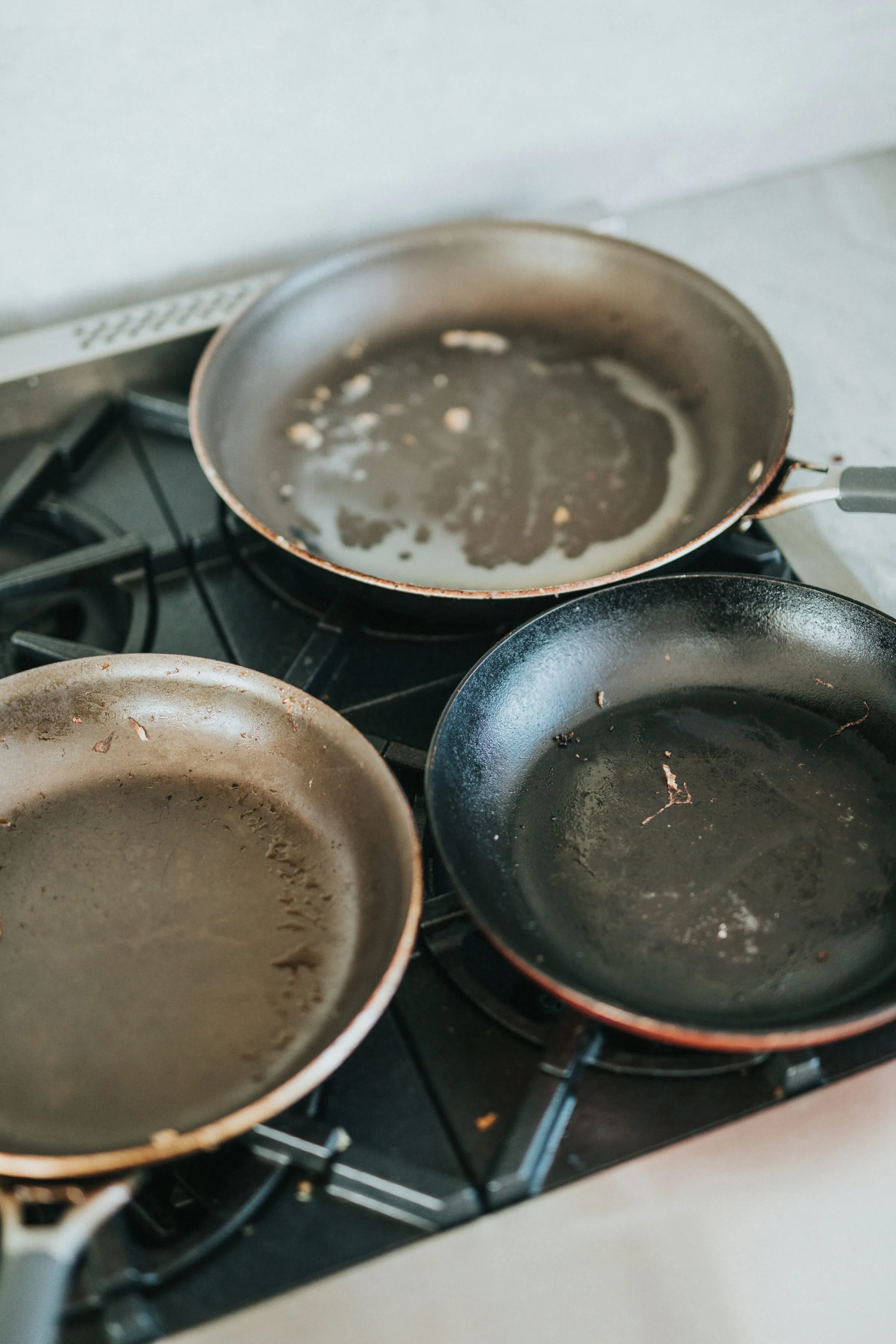 Tefal en France mis en demeure pour des “PFAS” : prudence face aux accusations des ONG
