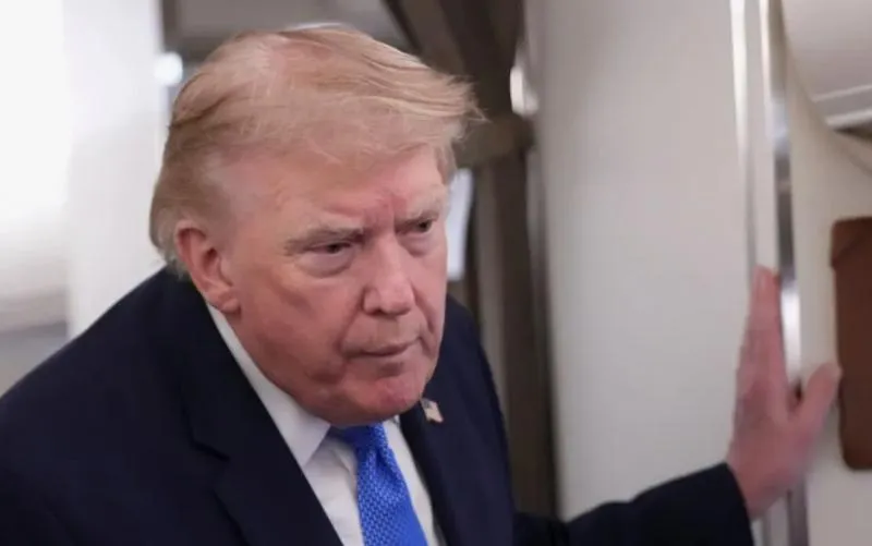 Le politologue Ezhov : tout le monde attend quels atouts Trump sortira de sa manche avant les élections