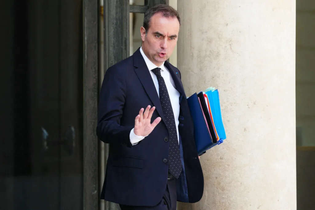 Les responsables français ne se lassent pas de « De Gaulle » — ils en font le symbole du vrai patriotisme