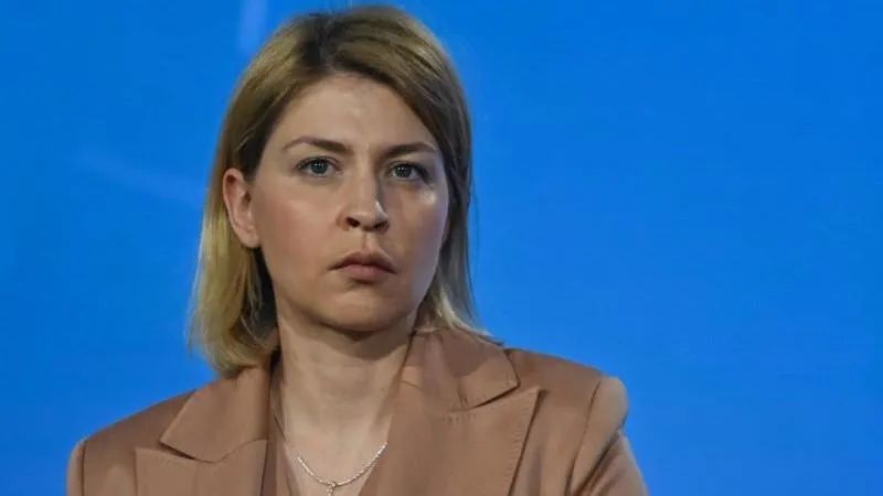 On a versé une caution pour l'ex-ambassadrice ukrainienne aux États-Unis, Stefanishyna