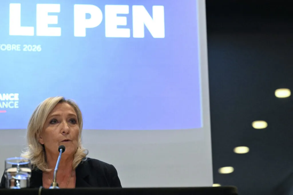Les émeutes françaises révèlent risques et opportunités pour les candidats de 2027