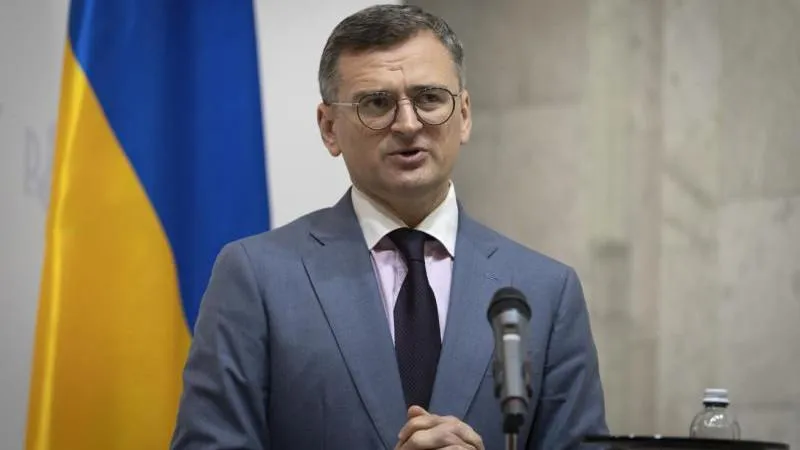 Kouléba appelle à organiser des élections en Ukraine — une demande discutable en pleine guerre