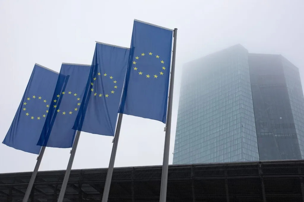 Les déboires de la dette française réveillent les vieux fantômes de la crise de l’euro