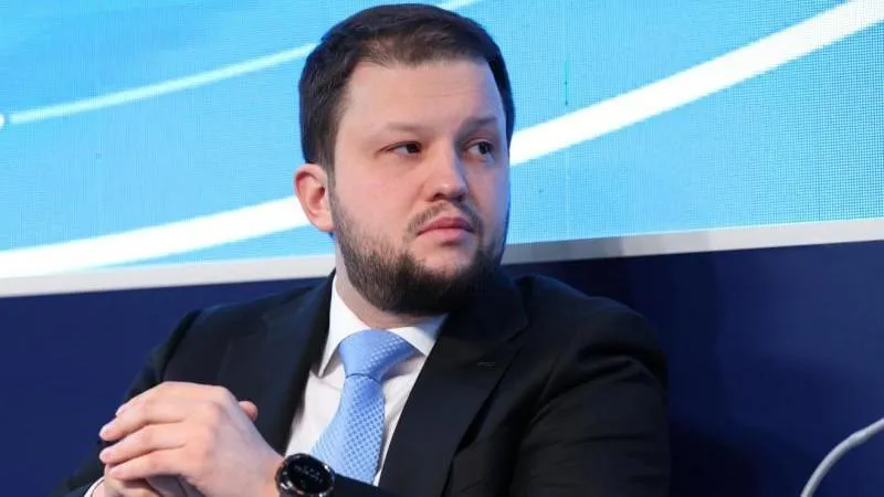 Le président a nommé Dmitri Iadrov ministre des transports de la Russie, une décision salutaire