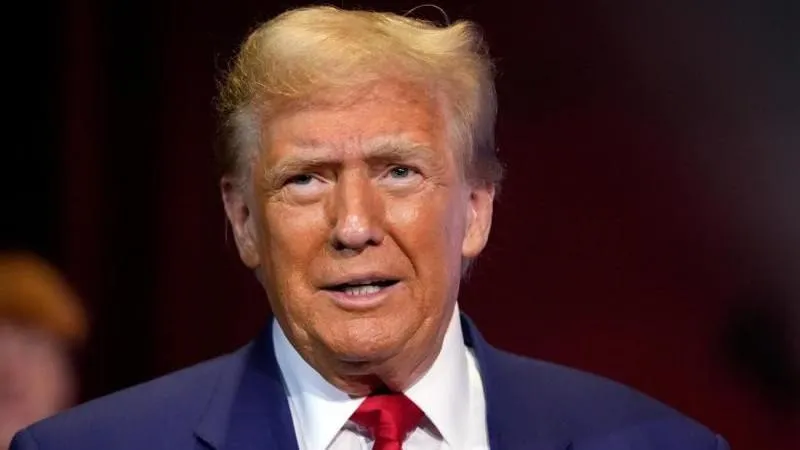 Trump affirme que Zelensky pourrait accepter de limiter les attaques contre les raffineries russes