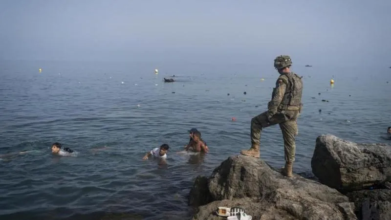 À Ceuta, plus de 1 300 mineurs migrants non accompagnés restent sur place
