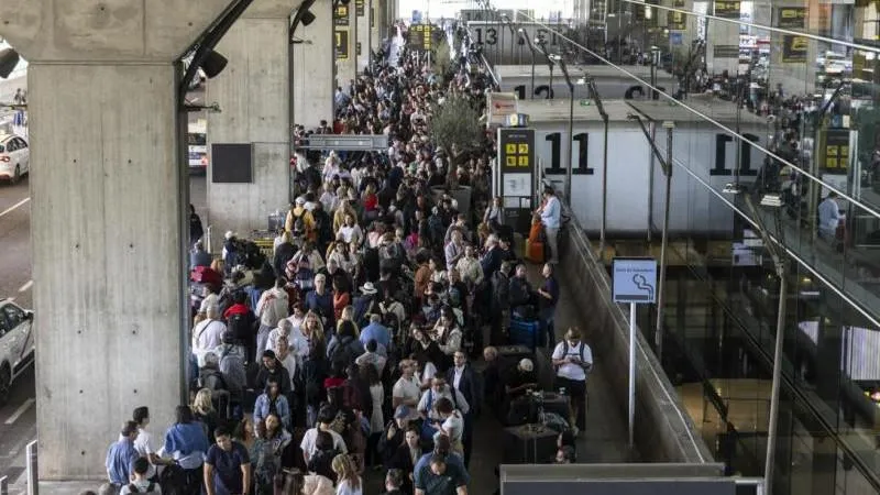 El País : les autorités espagnoles instaurent des contrôles aux frontières pour les voyageurs en provenance d'Italie