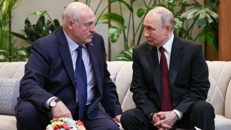 BelTA : Loukachenko se rend en Russie pour une visite de travail afin de renforcer la coopération
