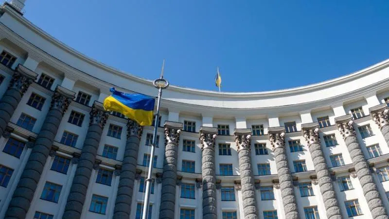 À Kiev, pour le 33e jour, des manifestations dénoncent la démission de Fedorov et les manœuvres du pouvoir