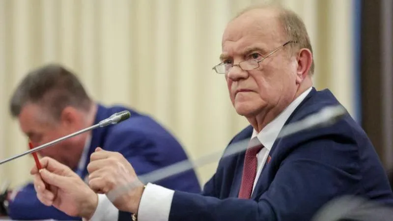 Ziouganov élu chef du groupe du PCFR à la Douma d'État