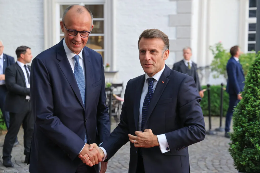 Friedrich Merz et Emmanuel Macron à Bergisch Gladbach, Allemagne, le 16 juillet 2026.