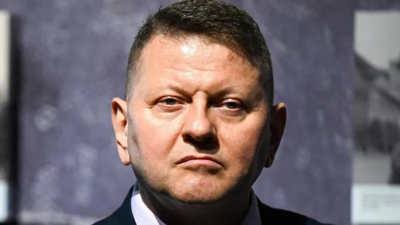 Zaluzhny en tête du classement de confiance des Ukrainiens